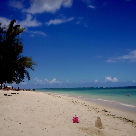 Beachfront Apartment Flic en Flac Exterior foto